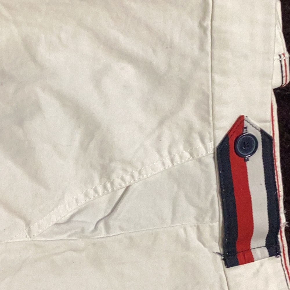 Tommy Hilfiger